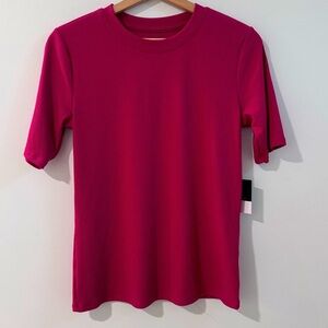 NWT Simply Vera Wang Shirt Sleeve Ribbed Top Medium